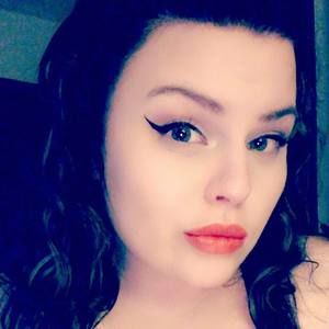 Meet your Posher, Deanna